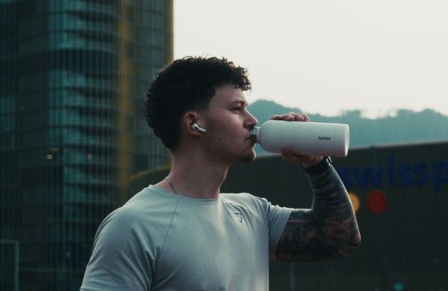 Wie viel Wasser sollte ich beim Sport trinken? Der einfache Guide für Sportler